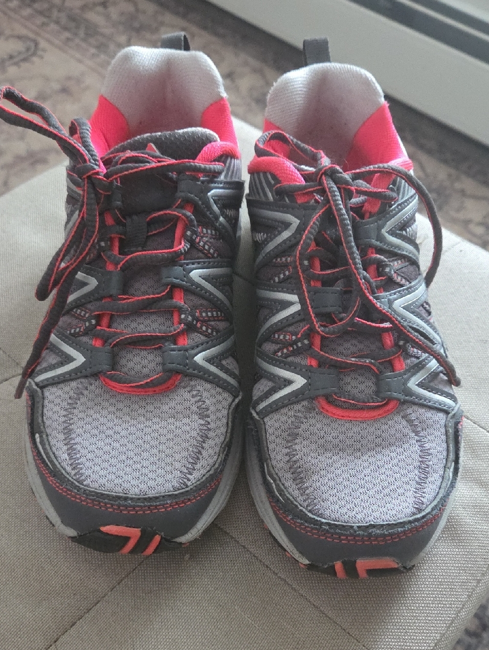 Women's Fila Size 7 Sneakers